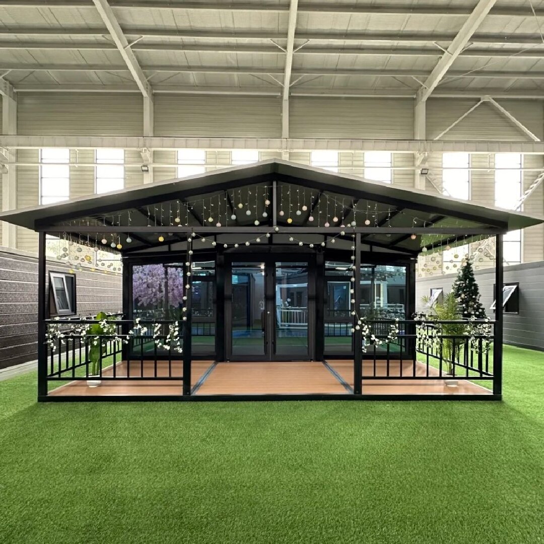 Double Wing Expandable House