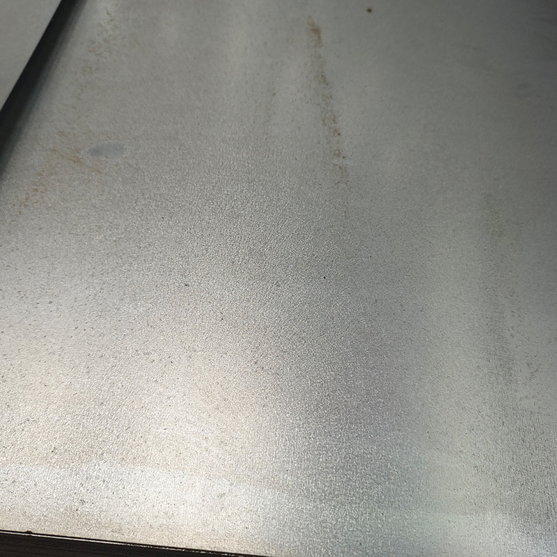 How to Choose the Right Galvanized Steel Sheet for Your Middle East Project