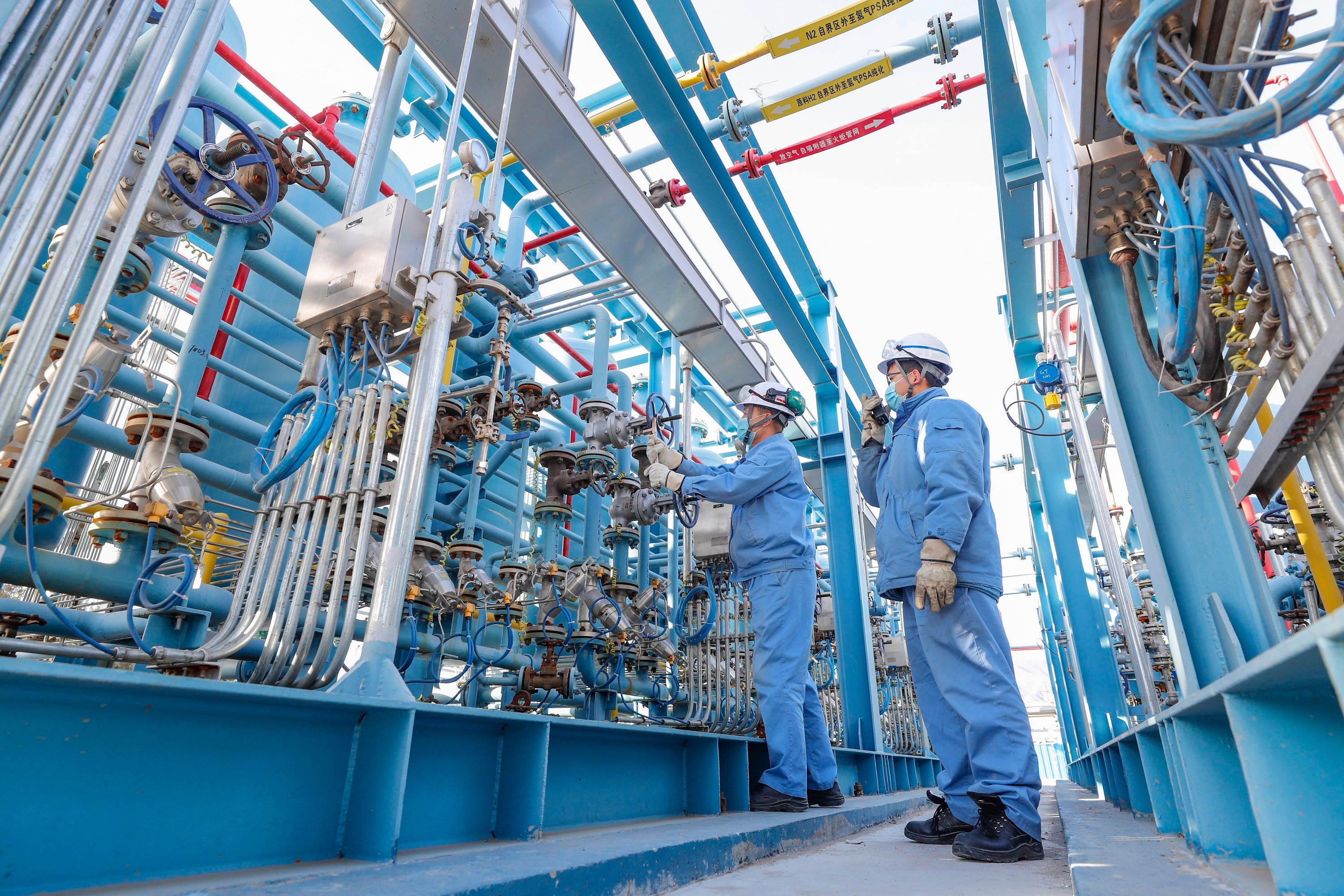 Dichloromethane production Dichloromethane production