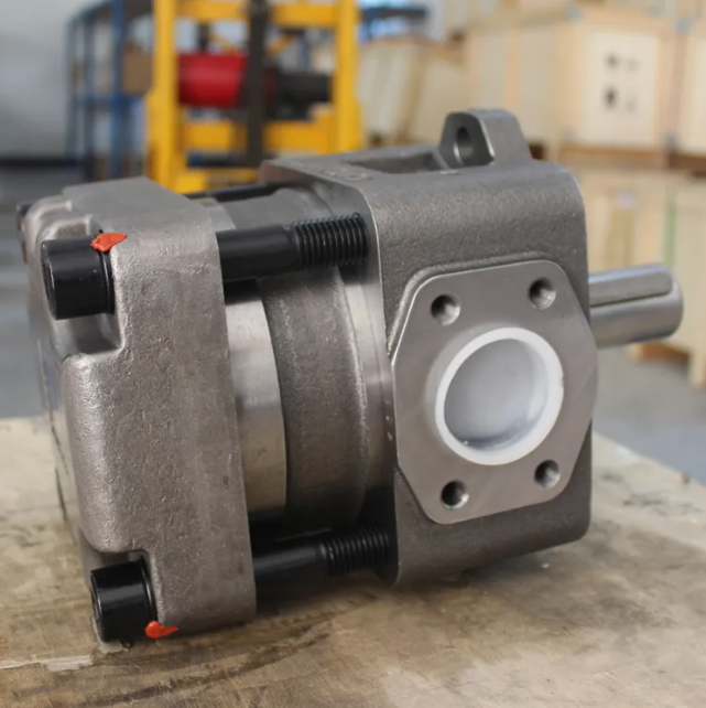 Low Noise Blow Molding Machine Sumitomo Qt Inner Gear Pump for Hydraulic Servo System