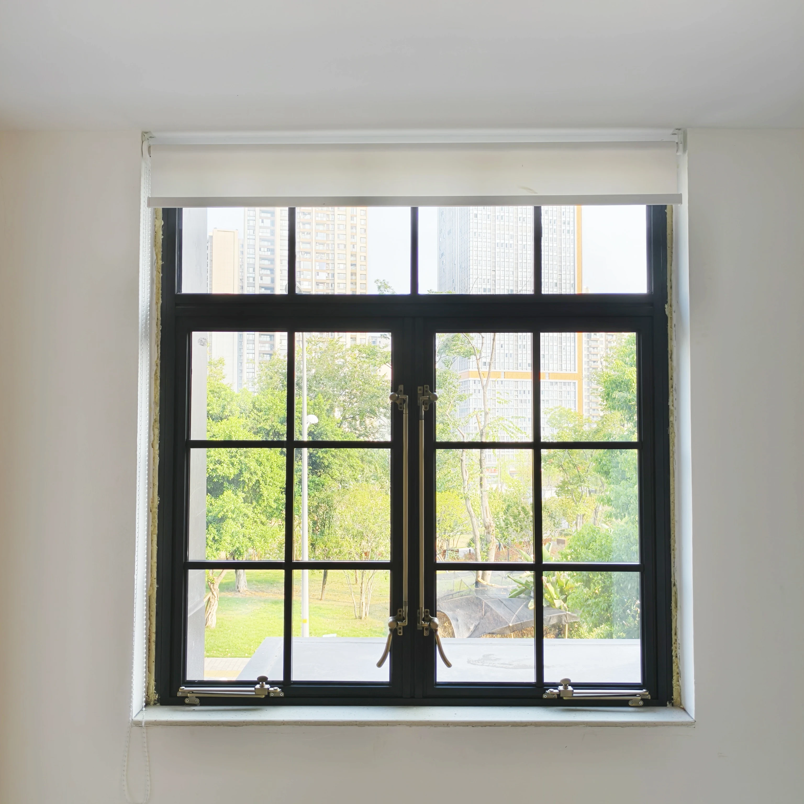 Aluminum Out-Swing Windows