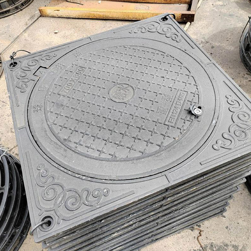 Square manhole cover