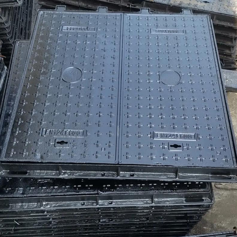 Square manhole cover