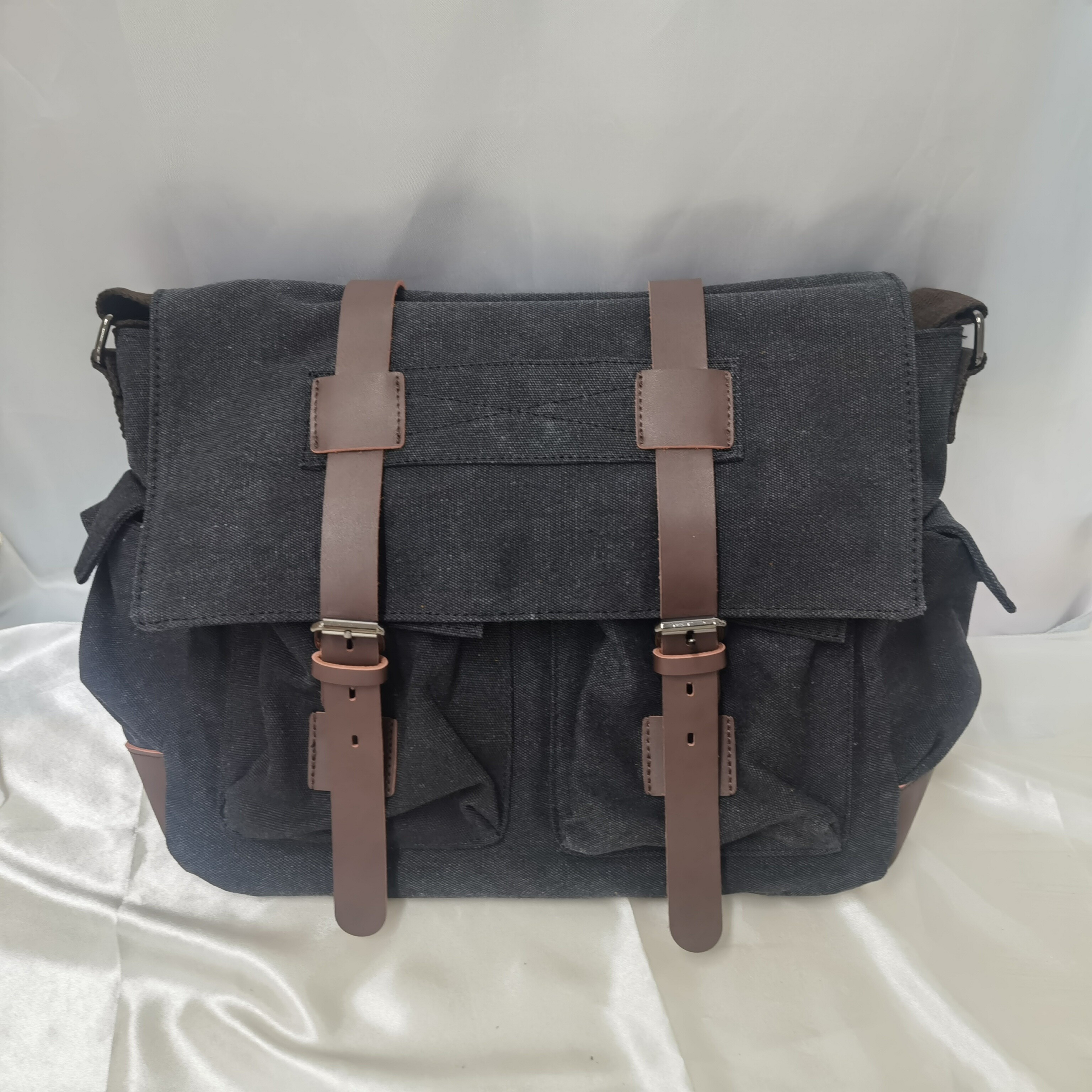 Wholesale mens black messenger bag