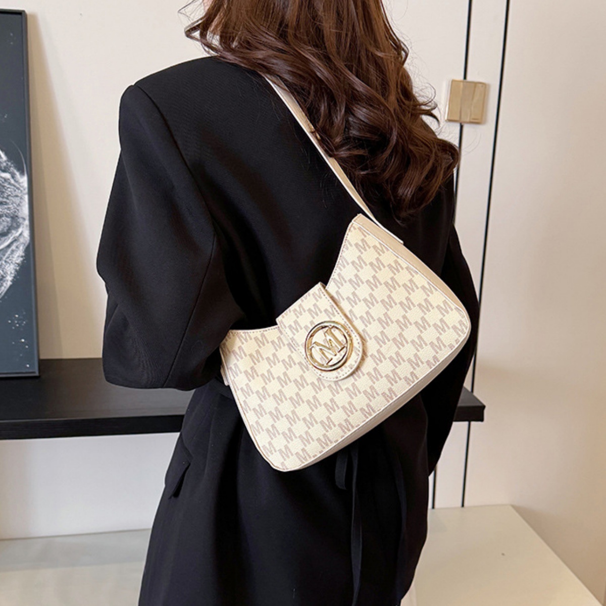 Wholesale of single-shoulder crossbody handbags made of PU material