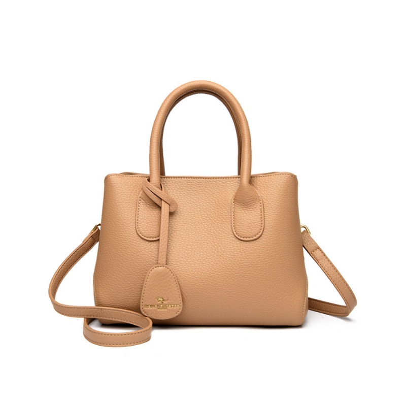 Wholesale of handbags made of PU material