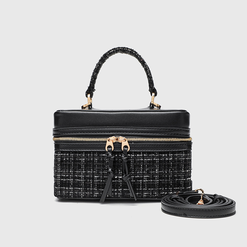 Wholesale of handbags made of PU material  