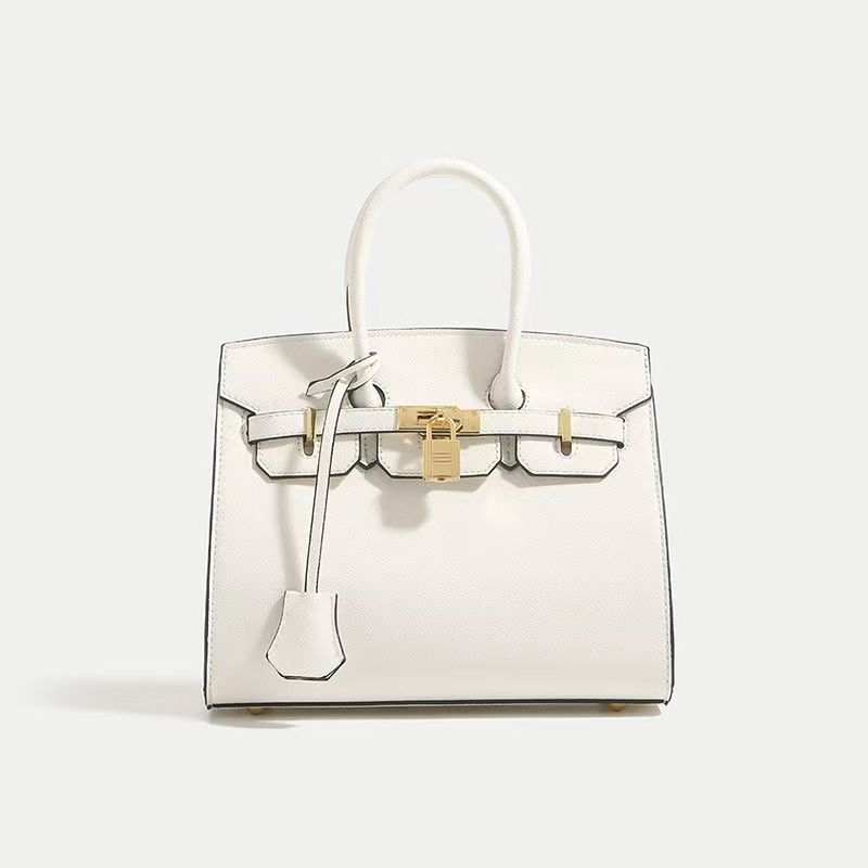 Wholesale of handbags made of PU material