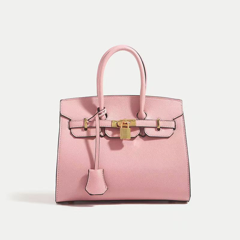 Wholesale of handbags made of PU material