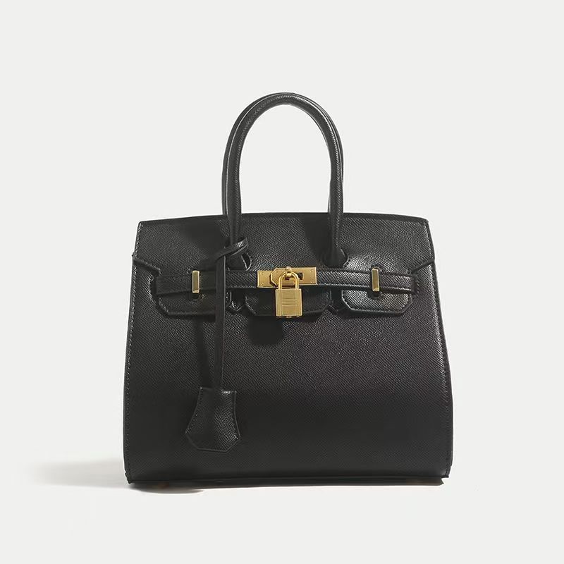 Wholesale of handbags made of PU material