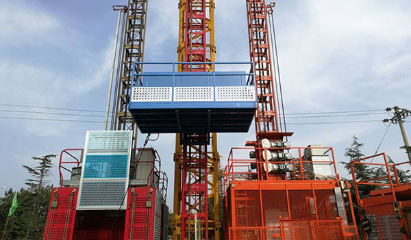 Materials Lift/Hoist