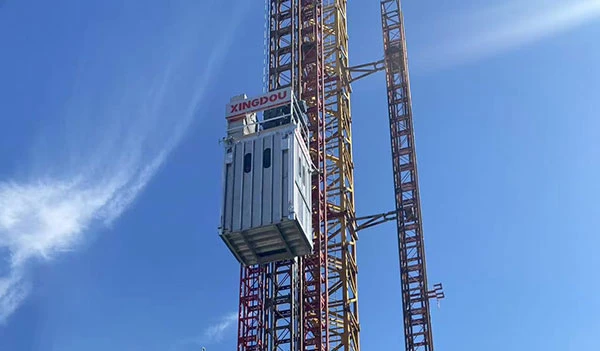 Industrial Lift