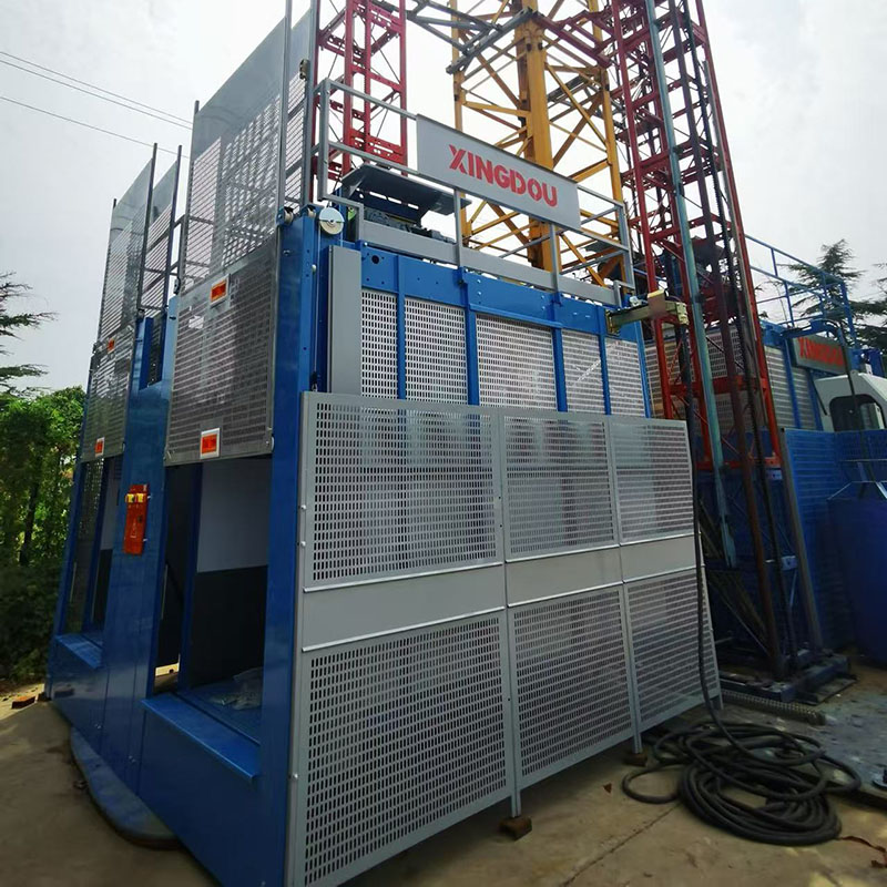 MC Series Material Hoist