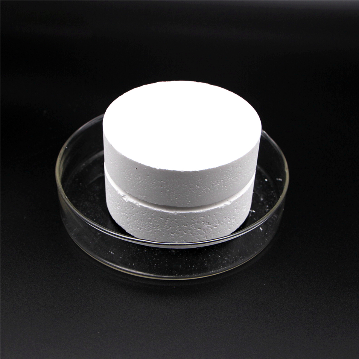 حمض ثلاثي كلورو السيانوريك (TCCA)