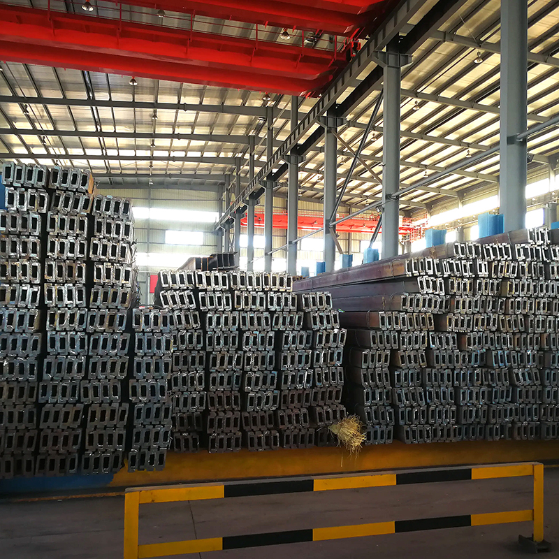 A36/SS400/Q235/JIS Standard C Channel Steel/U Channel