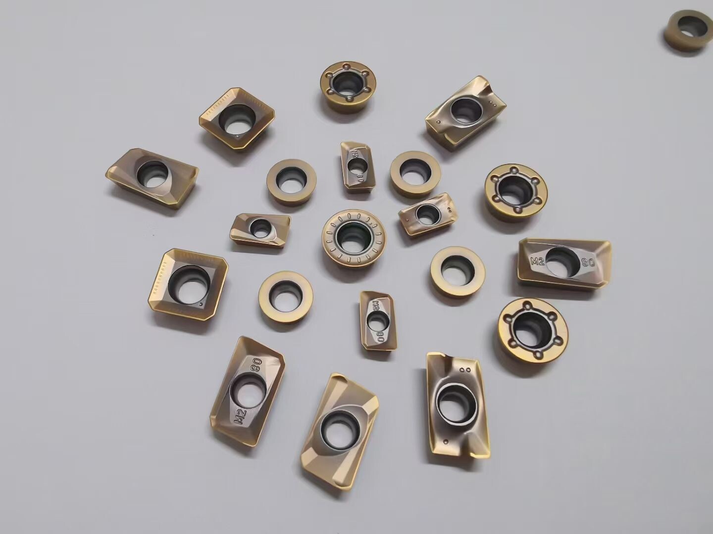 Carbide inserts, ceramic inserts, CBN inserts, PCD inserts