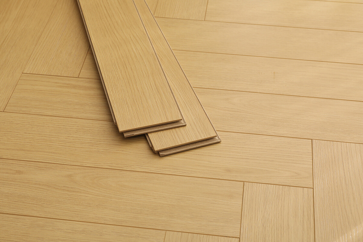 Herringbone Flooring 600×120 