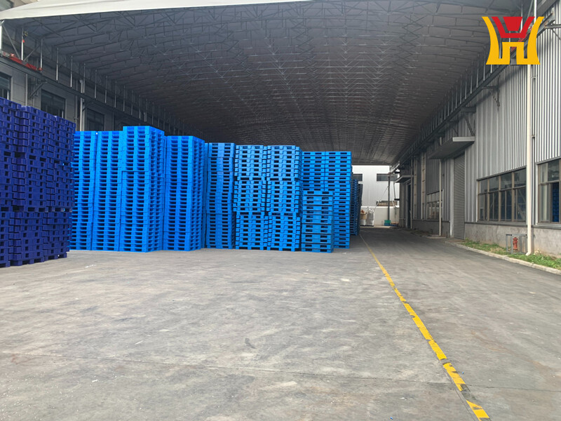 Heavy Duty FoodGrade Steel Reinforce Storage Plastic Pallet