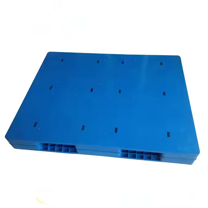 Plastic pallet for energy drinks and hygienic storage