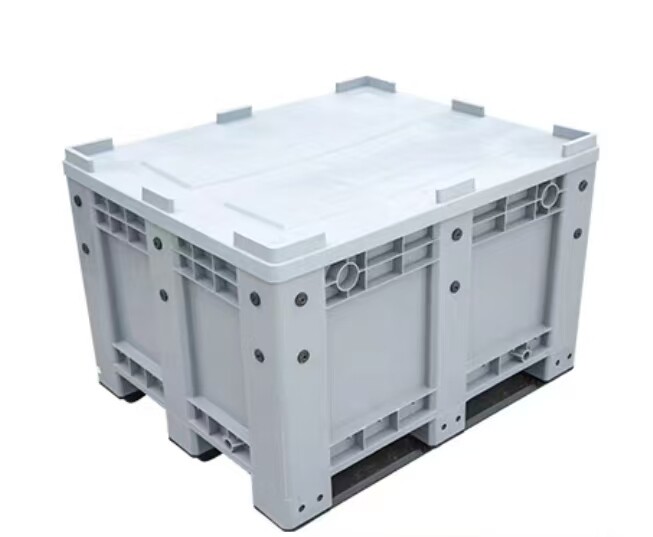  Plastic Pallet Container Stacking Crate Bulk Bin Agriculture Vegetables Fruit Pallet Box With Wheels