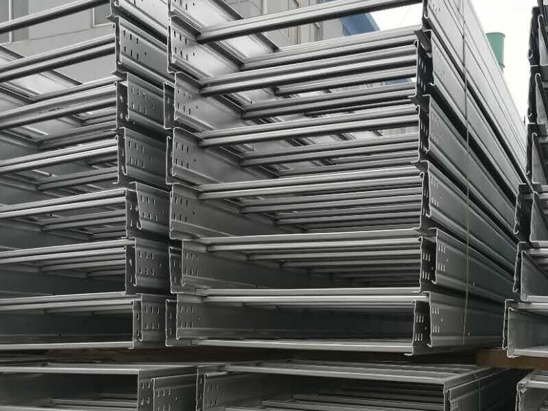 Hot Dip Galvanised Trunking