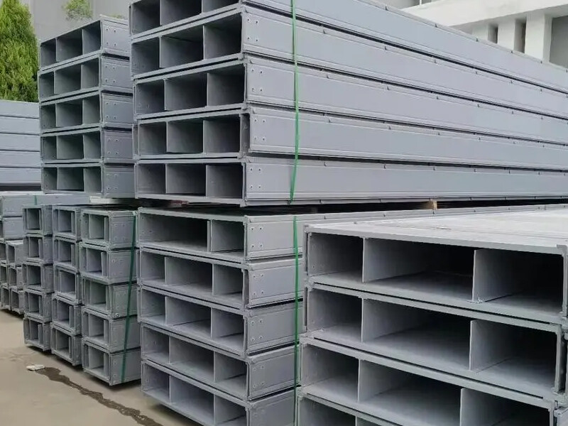 Hot Dip Galvanised Trunking