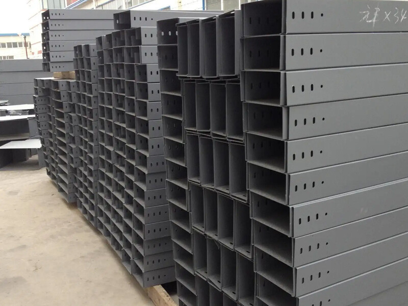 Hot Dip Galvanised Trunking