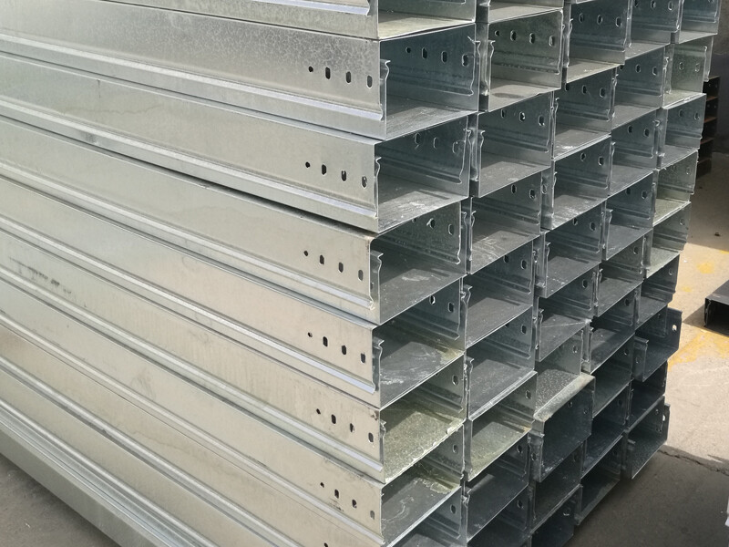 Hot Dip Galvanised Trunking