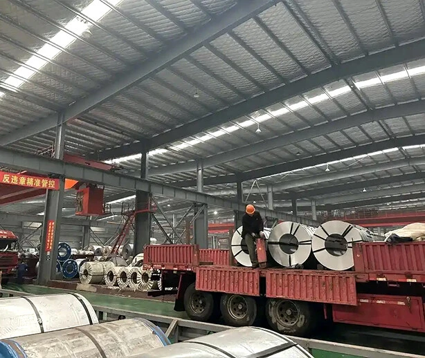 钢卷发货3