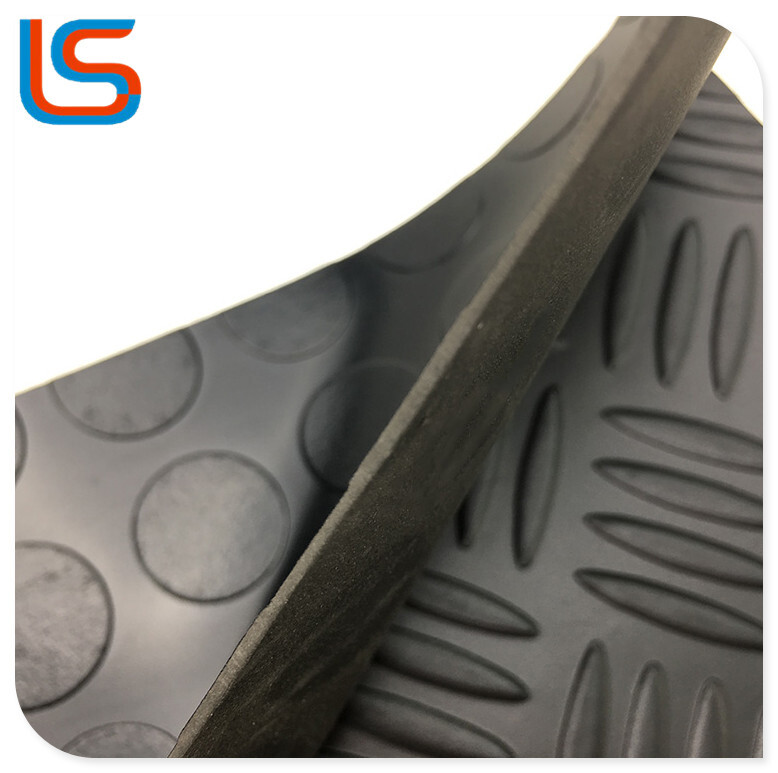 LS00069 PVC Roll Floor Leather - Steel Plate Pattern, Heavy-Duty & Abrasion-Resistant for Outdoor Workshop Industrial Flooring