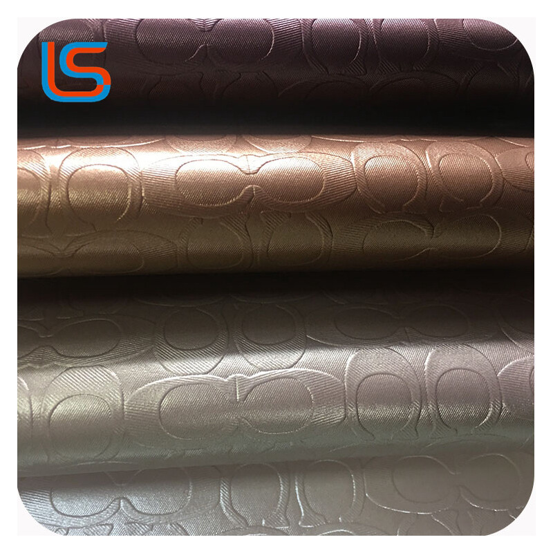 Lee#218-219-Glamorous Pearl-Beige & Golden Leather – Plush Upholstery for Luxury Car Interiors & Couture Bags