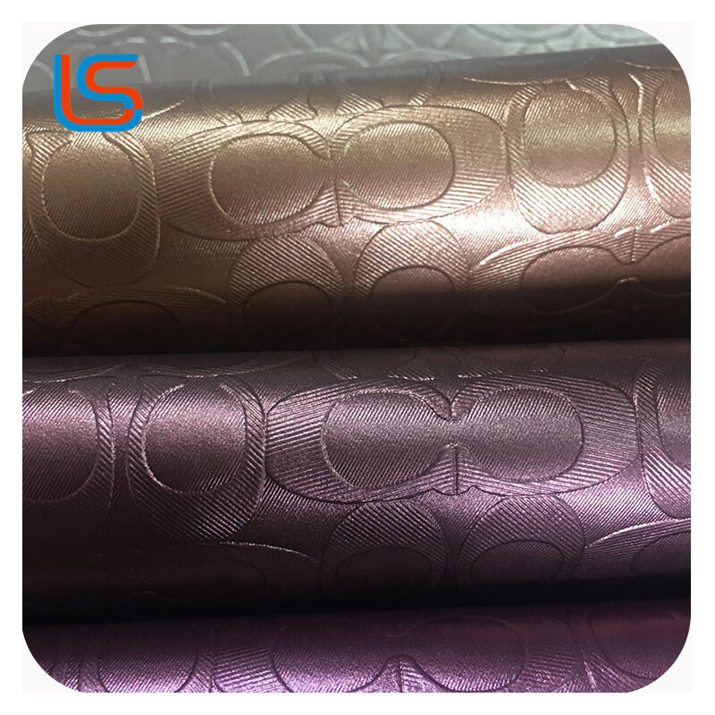 Lee#218-219-Glamorous Pearl-Beige & Golden Leather – Plush Upholstery for Luxury Car Interiors & Couture Bags