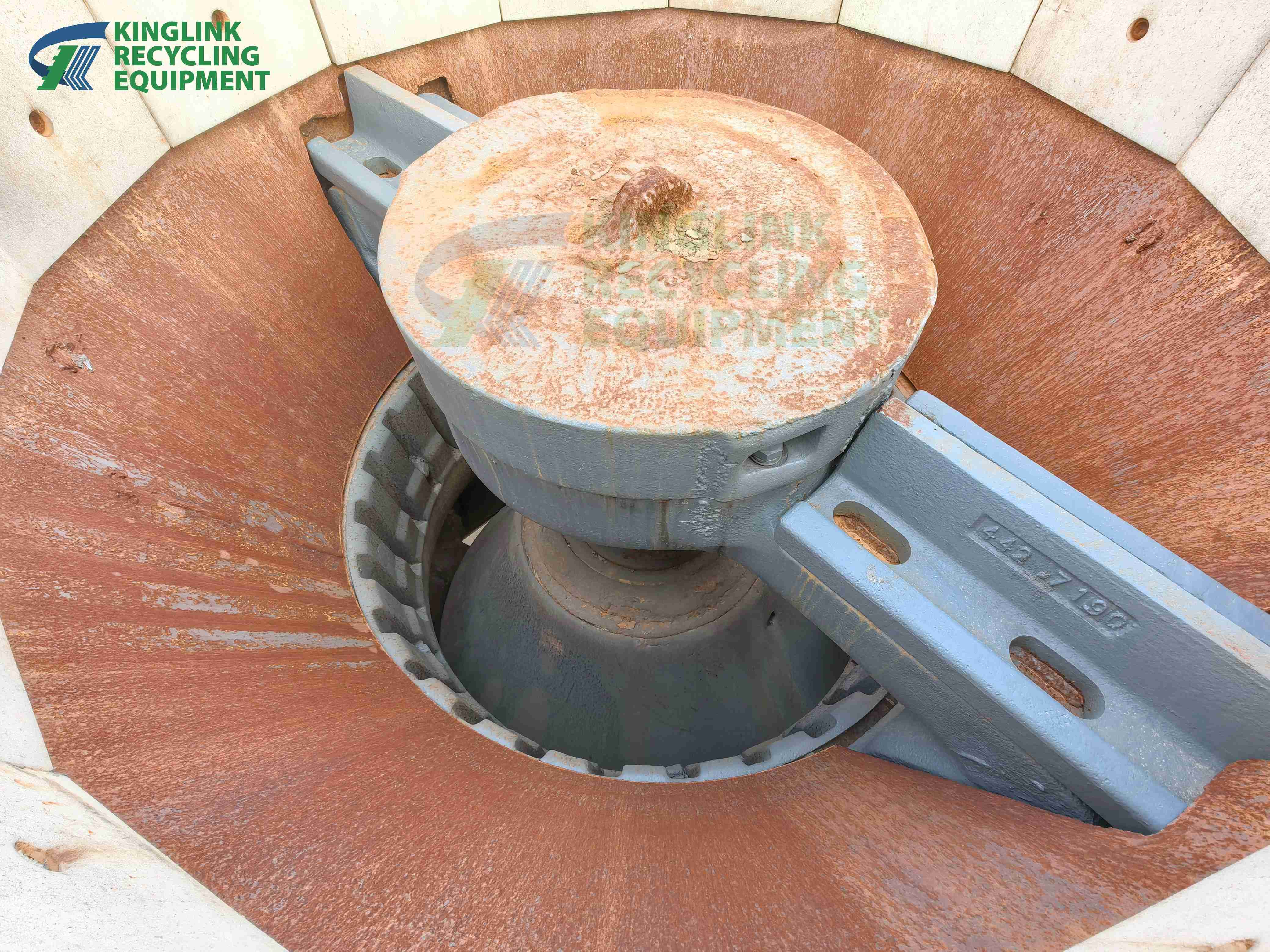 Sandvik CH440 Cone Crusher