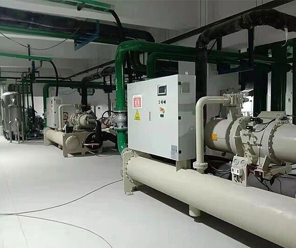 100Ton Water Cooled Screw Chiller In USA.jpg