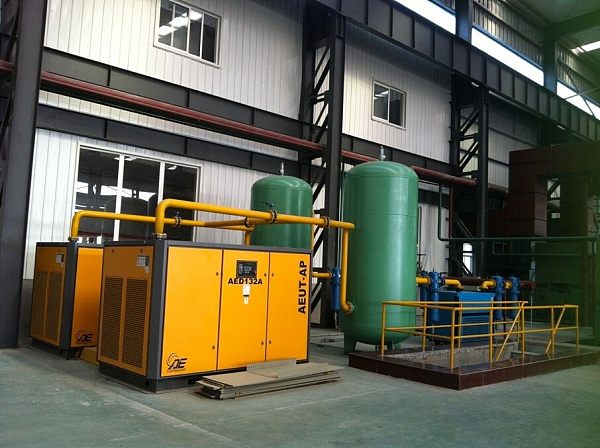 Screw Air Compressor (3).jpg