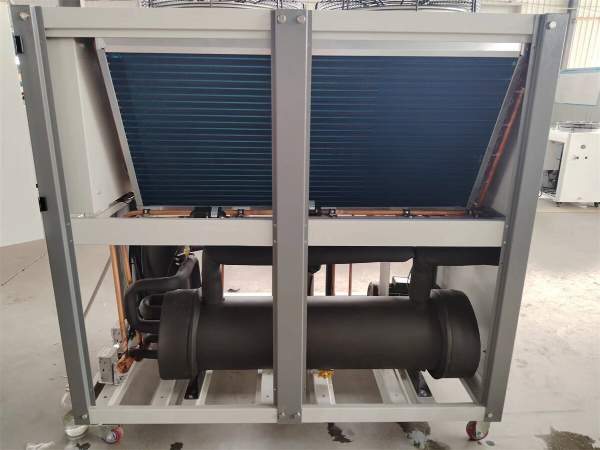 AIR COOLED CHILLER (13).jpg AIR COOLED CHILLER (13).jpg