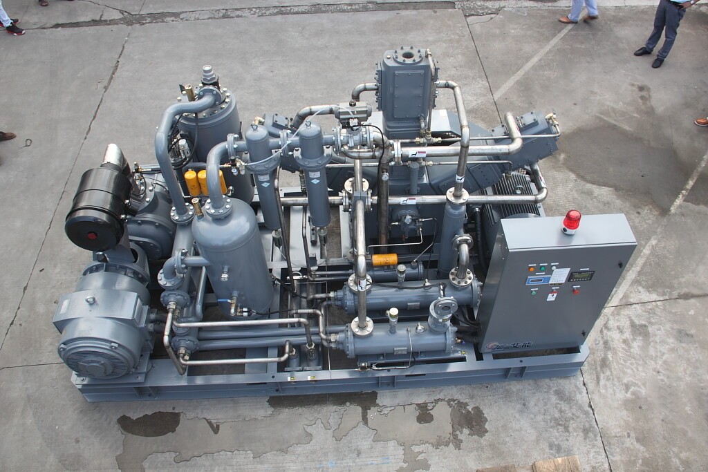 OILFREE HIGH PRESSURE AIR COMPRESSOR (27).JPG