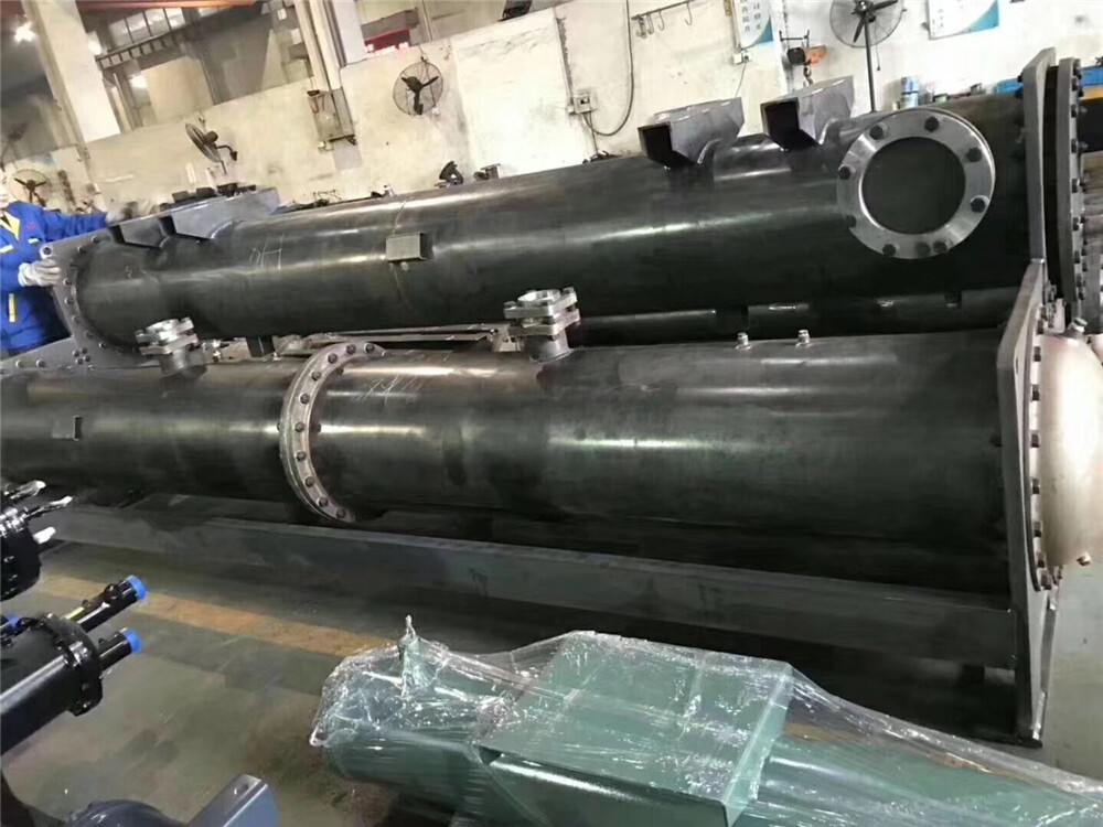 Screw Water chiller (9).jpg Screw Water chiller (9).jpg