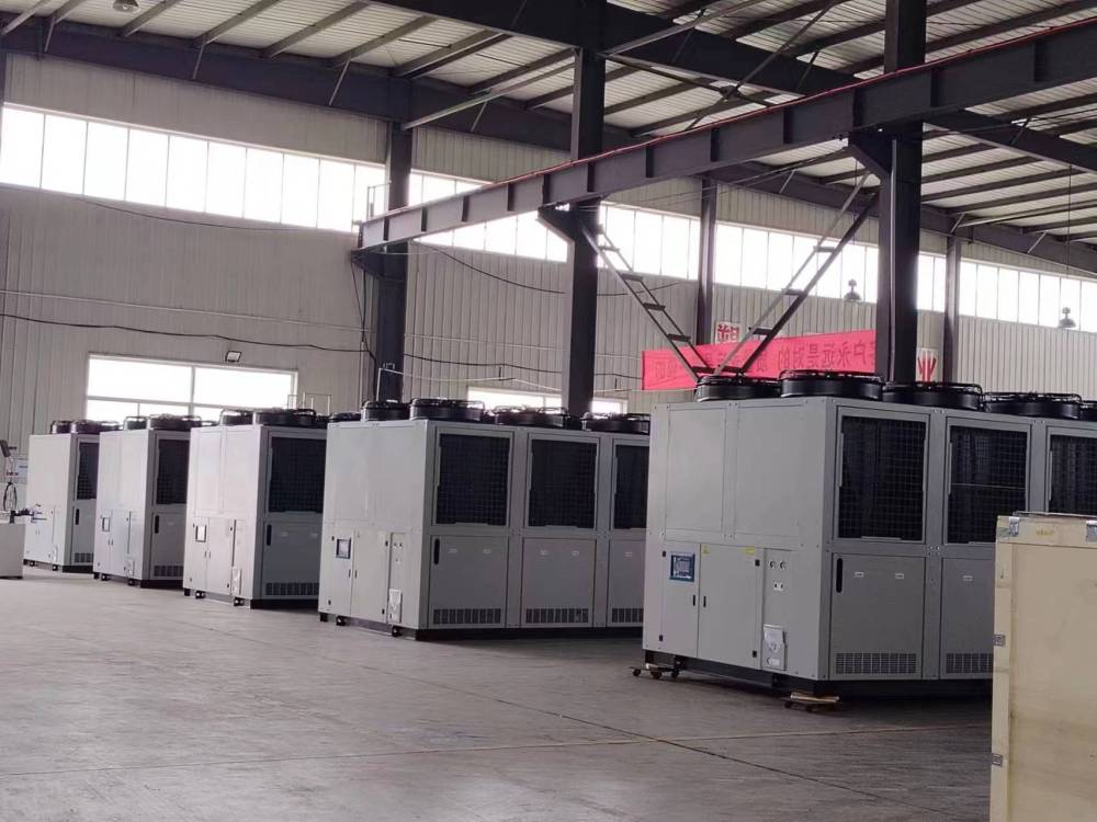 Innovative Industrial Chillers Revolutionize Plastic Mold Cooling Efficiency in Injection Molding Industry