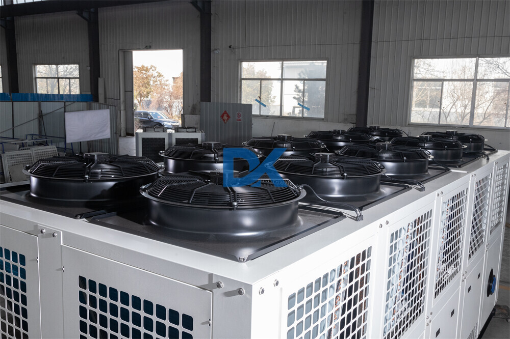 Industrial Chillers (11).jpg Industrial Chillers (11).jpg