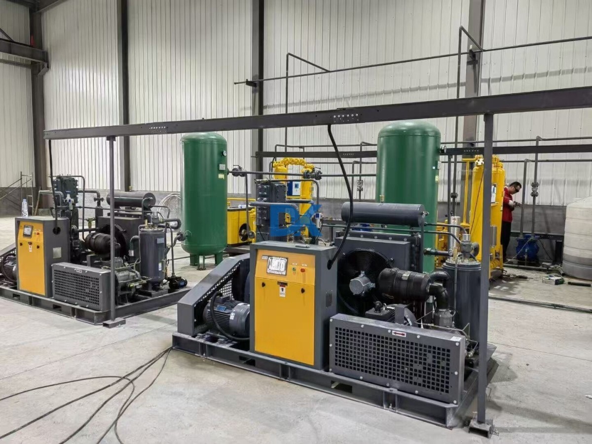 Air Compressors (7).jpg Air Compressors (7).jpg