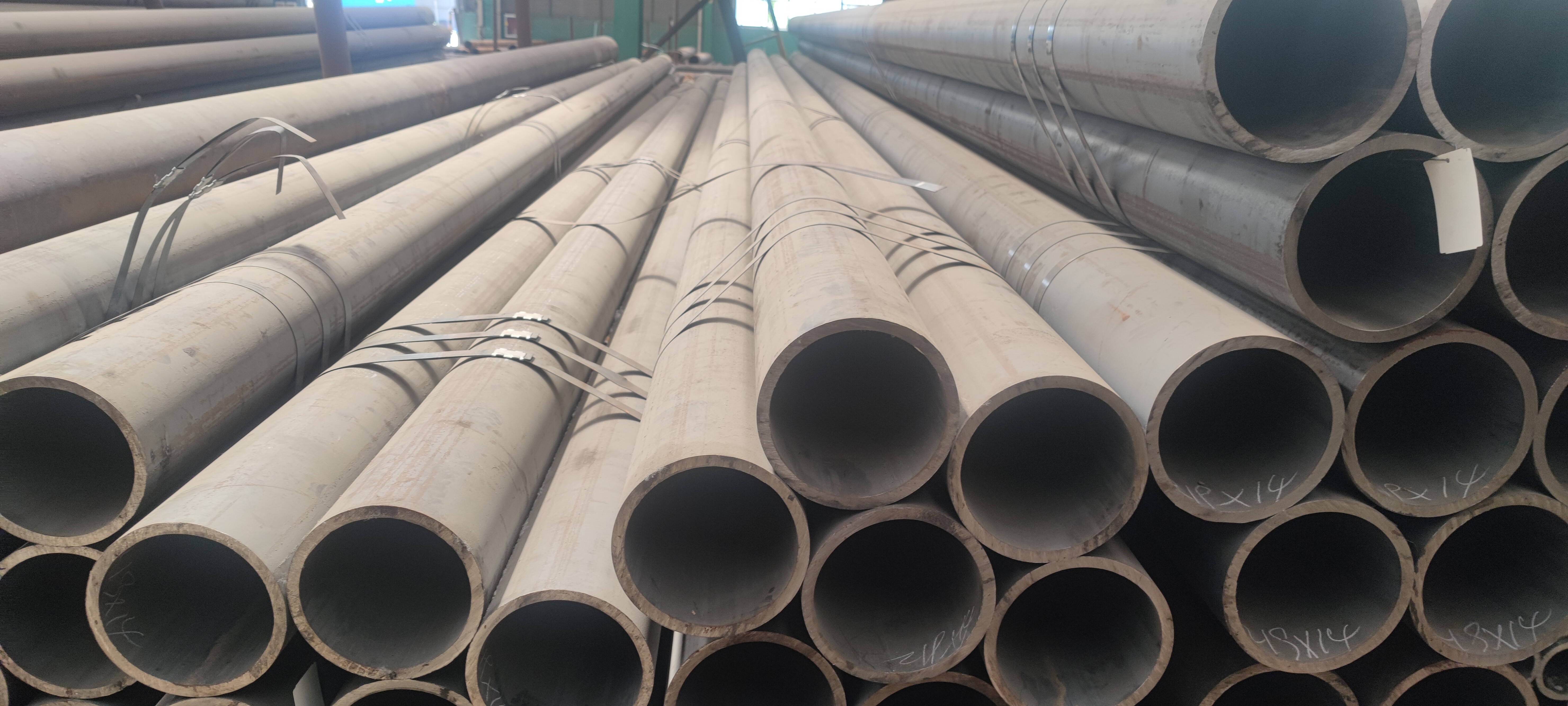 ASTM API 5L X42-X80 Carbon Seamless Steel Pipe