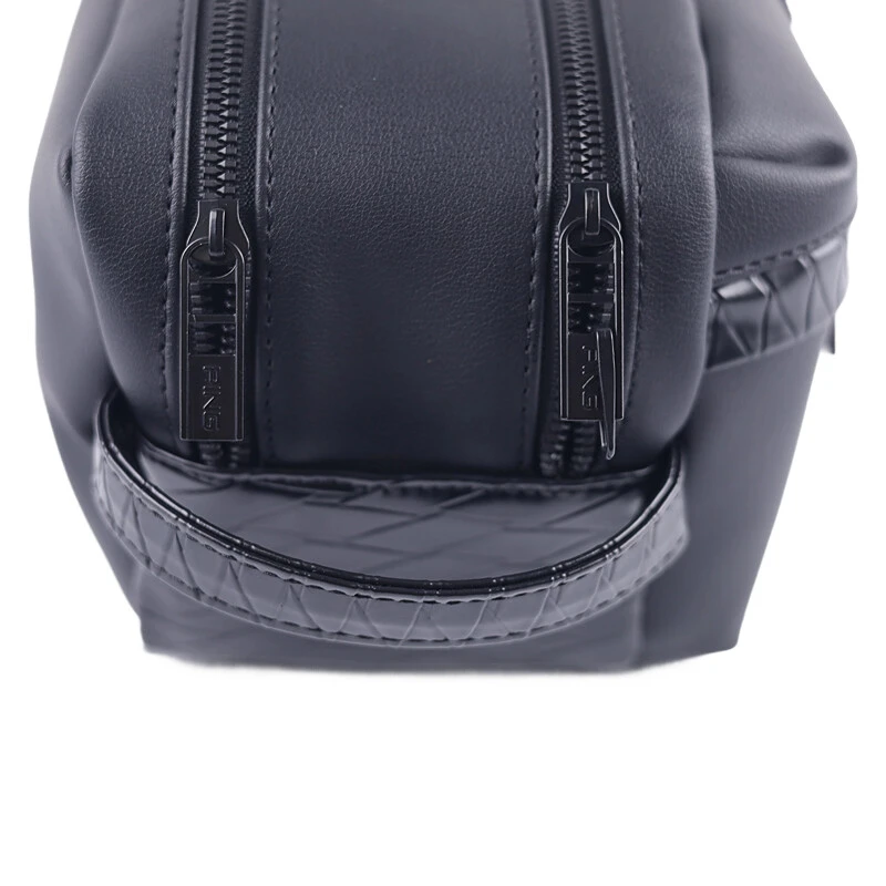 Cosmetic bag