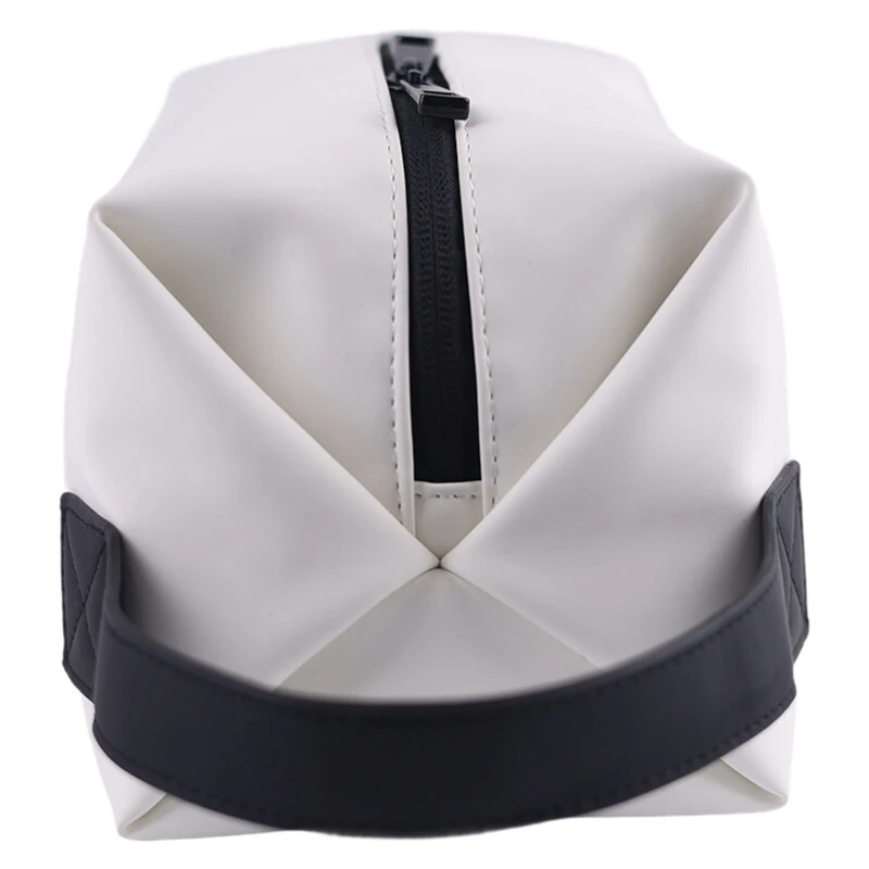 Cosmetic bag