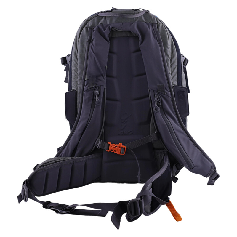 Mountaineering bag