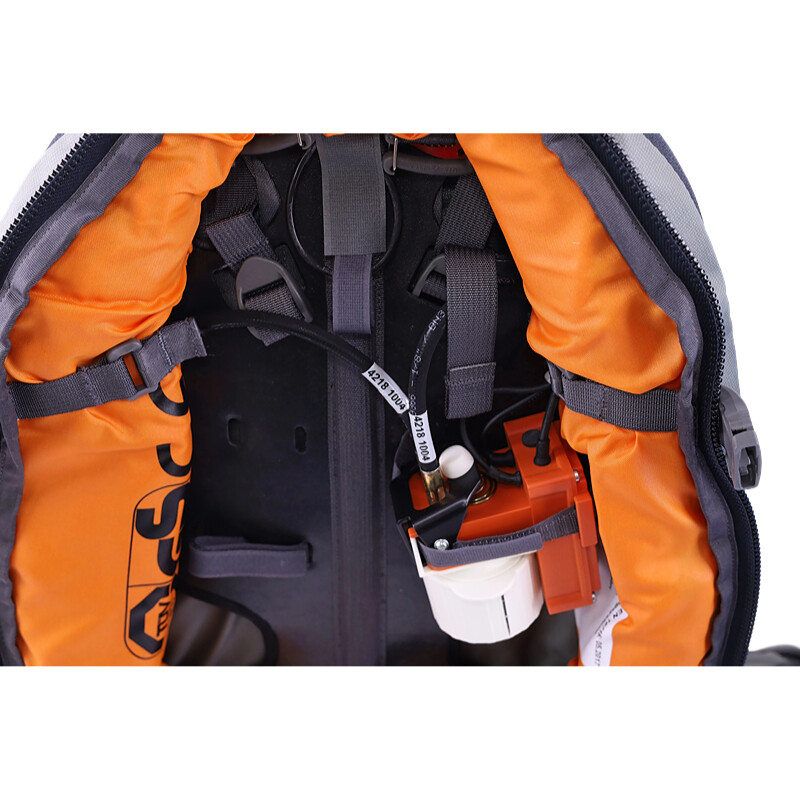 Mountaineering bag