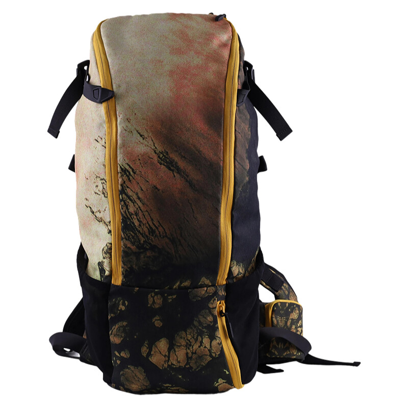 Mountaineering backpack, hiking backpack