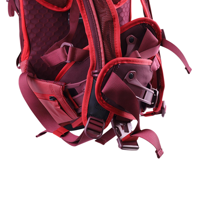 Mountaineering backpack