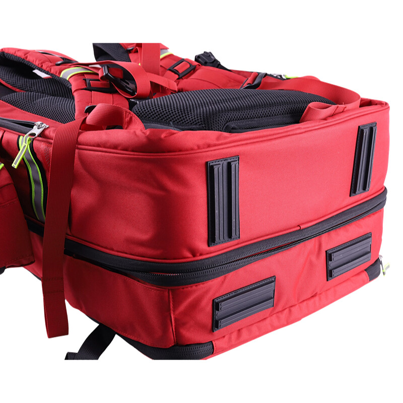 Multifunctional emergency rescue backpack
