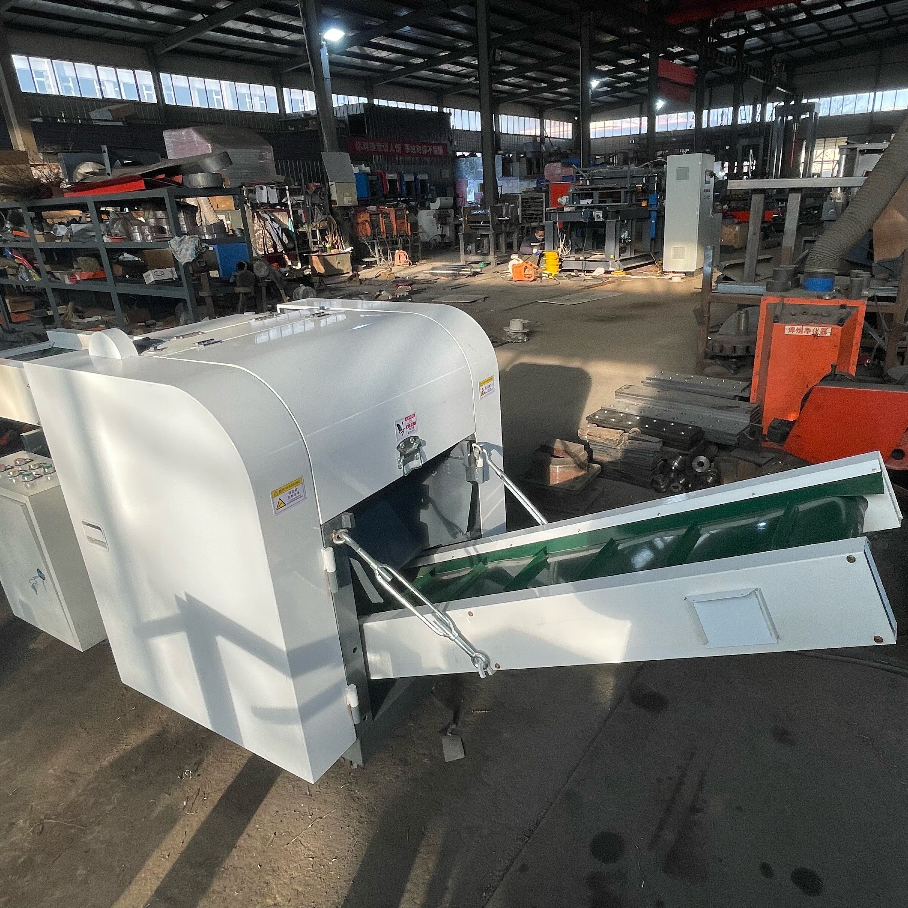 Fishing Net Crusher - Efficient Recycling Solution for Used Fishing Nets